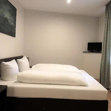 Hotel-pension Victoria 2* ברלין