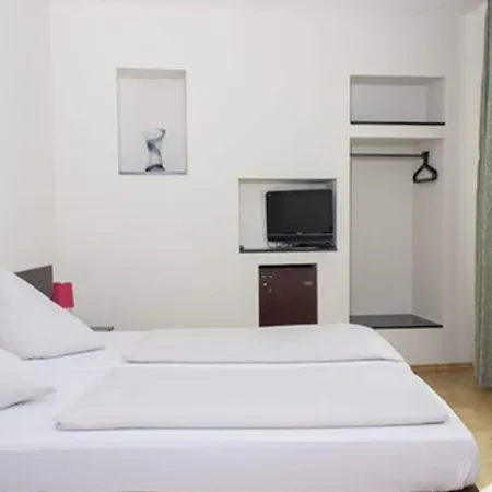 Hotel-pension Victoria ברלין