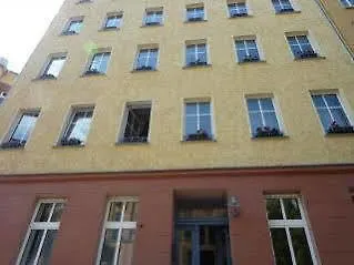 מלון Hotel-pension Victoria ברלין