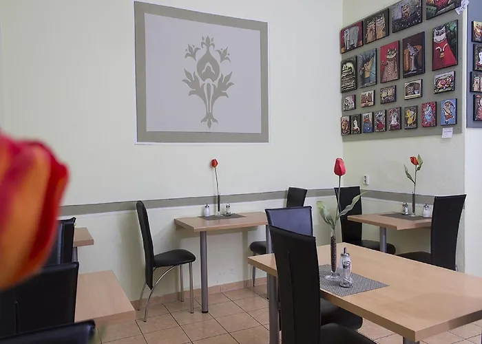 Hotel-pension Victoria מלון ברלין