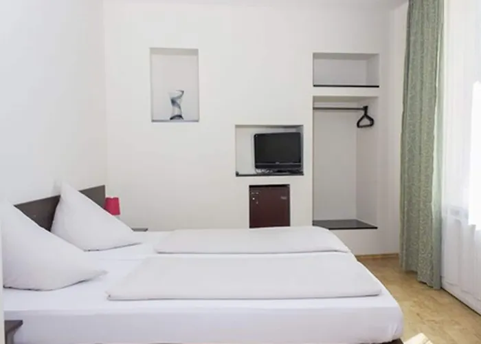 Hotel-pension Victoria ברלין