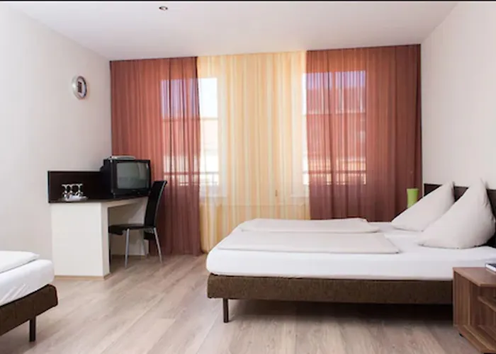 호텔 Hotel-pension Victoria 2*